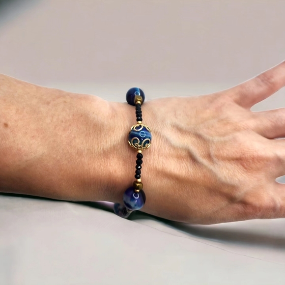 Blue Agate, Czech Glass bracelet - Picture 2 of 3